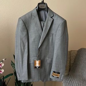 Bertolini Wool suit 36 Short pants hemmed to about 30in inseam.
